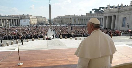 Papina kateheza srijedom: Mane i vrline - Milosni život po Duhu